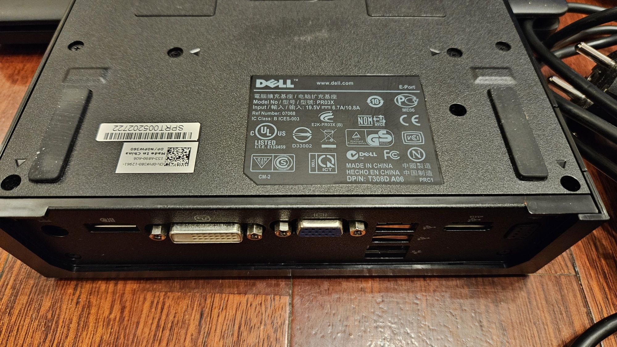 Laptop DELL LATITUDE E5450+Stacja dokująca DELL +monitor DELL