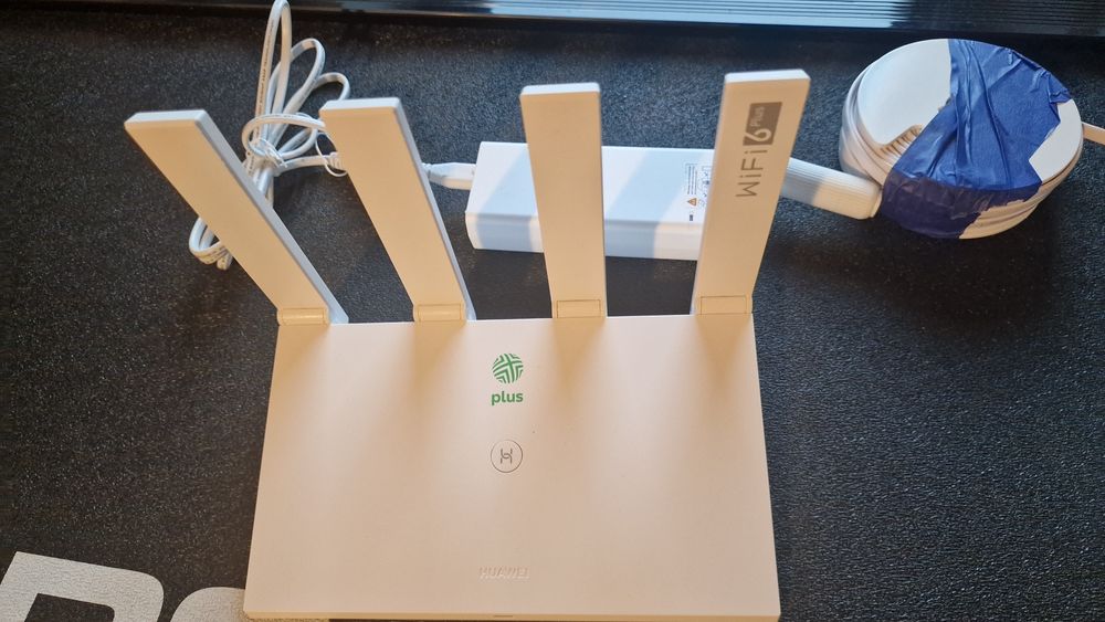 Router Modem ZOWEE 5G CPE Max 5 + Wi-Fi AX3