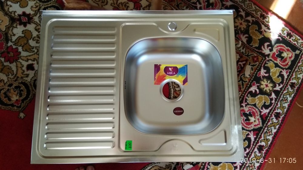Мойка из нержавейки Mira MR8060 satin right,толщина 0,8мм