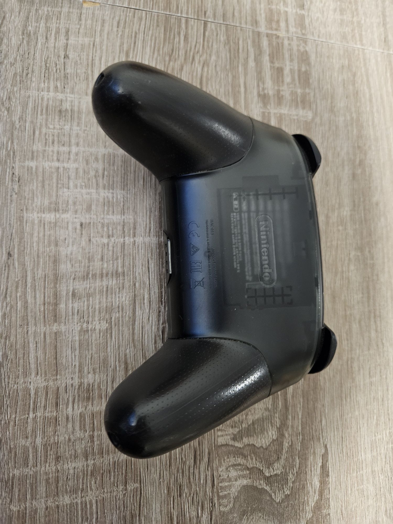 Kontroler Pro do Nintendo