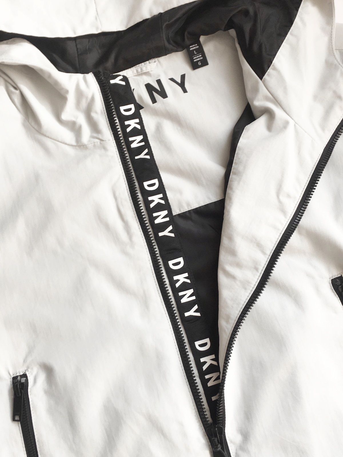 DKNY оригинал. Мужская ветровка куртка плащ длинная серая размер L XL