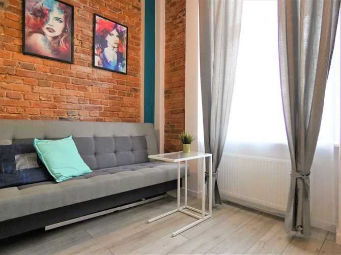 Legionów 18, Centrum, funkcjonalne studio, BRAK PROWIZJI