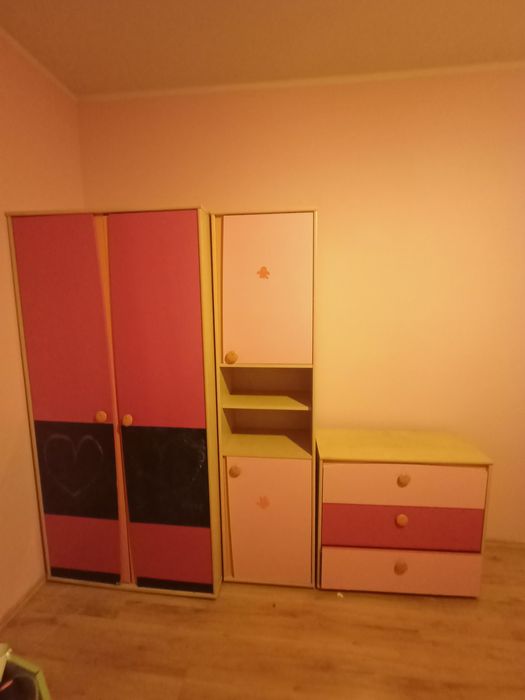 Meble do pokoju dziecka, zestaw mebli