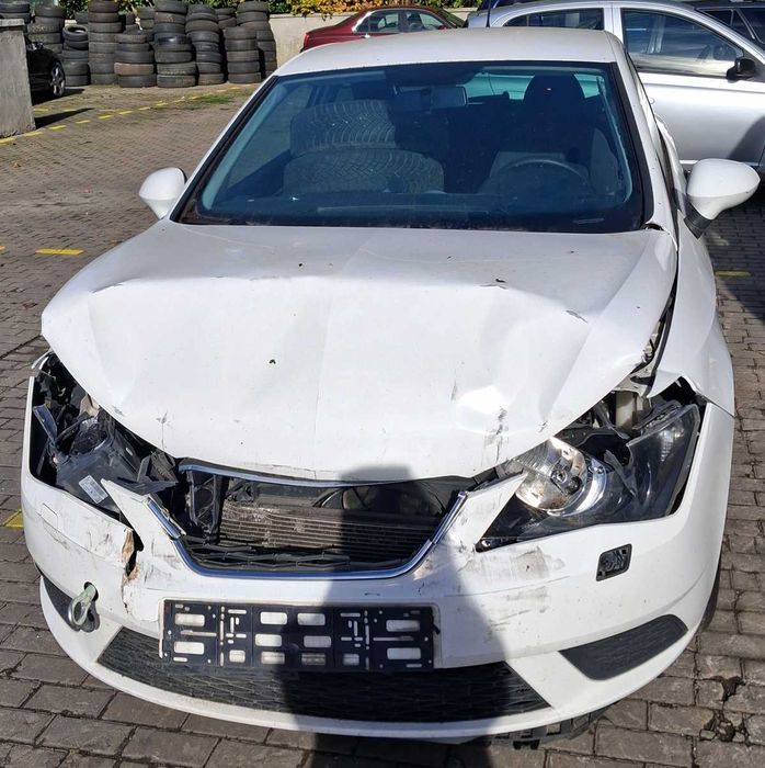 Seat Ibiza - rok 2012, 1.4 benzyna, kod lakieru:LB9A - na części