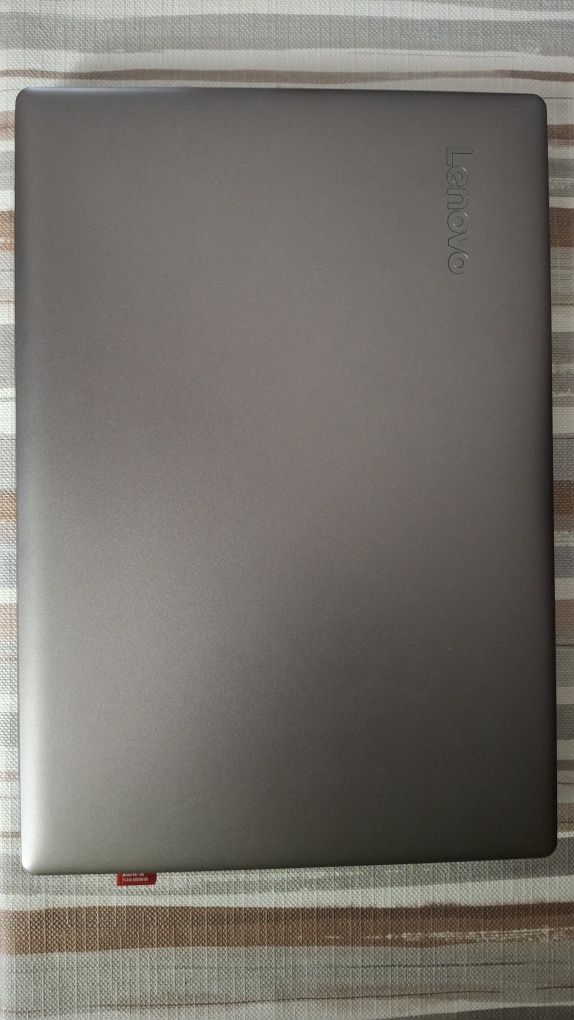 Portátil Lenovo cromebook