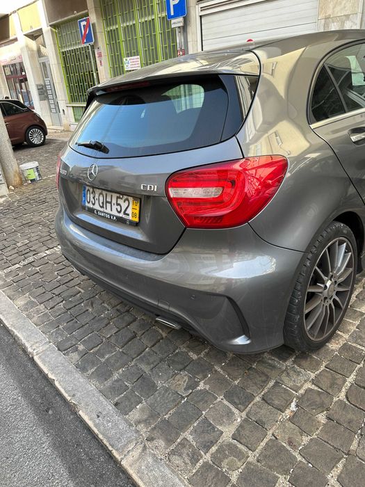 Mercedes- Benz Classe A - 180D - KIT AMG