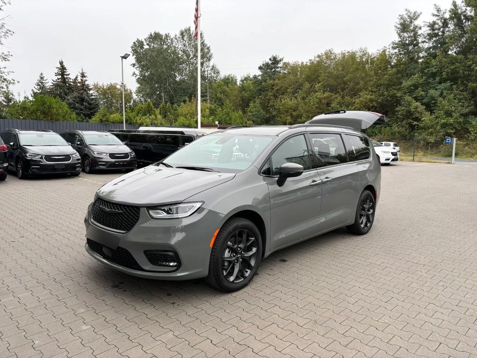 Chrysler Pacifica Chrysler Pacifica - Cesja Leasingu