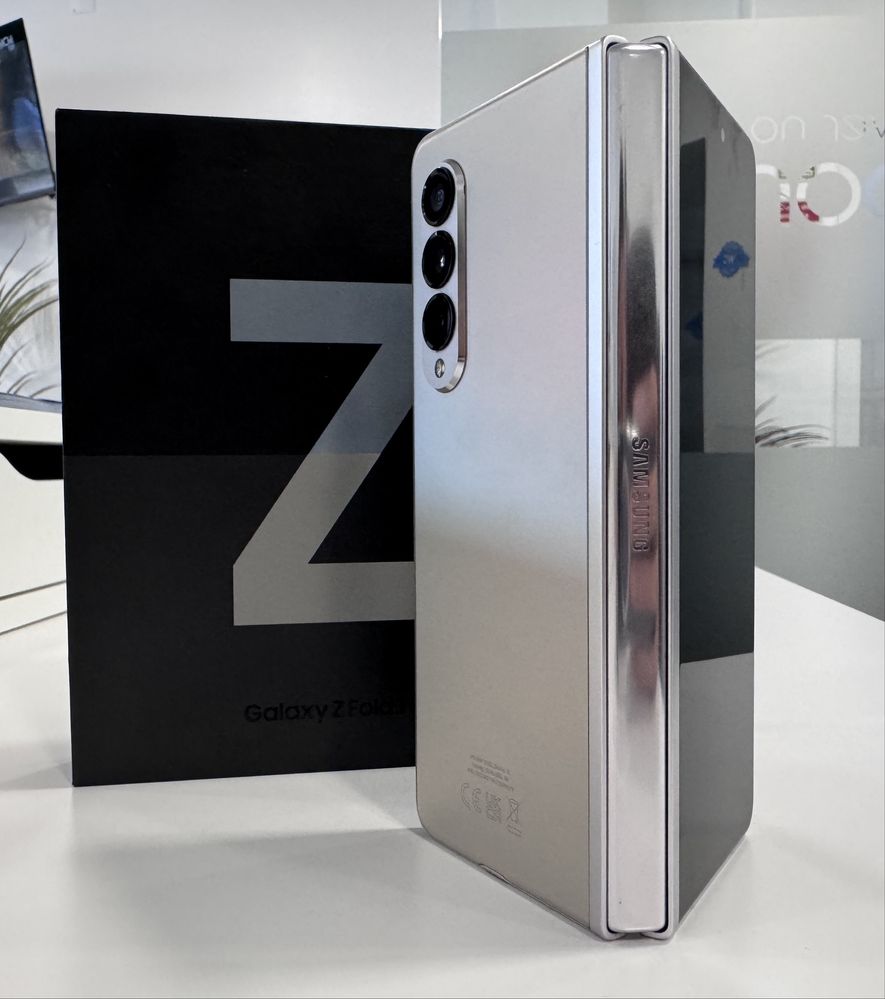 Galaxy Z fold 3 5g