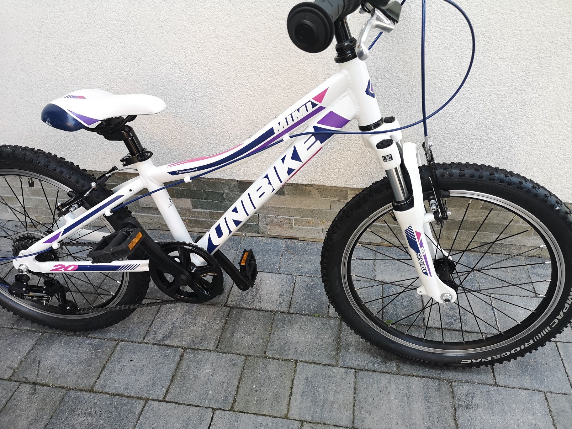Idealny rower Unibike Mimi koła 20 dla chłopca ok. 4-7 lat