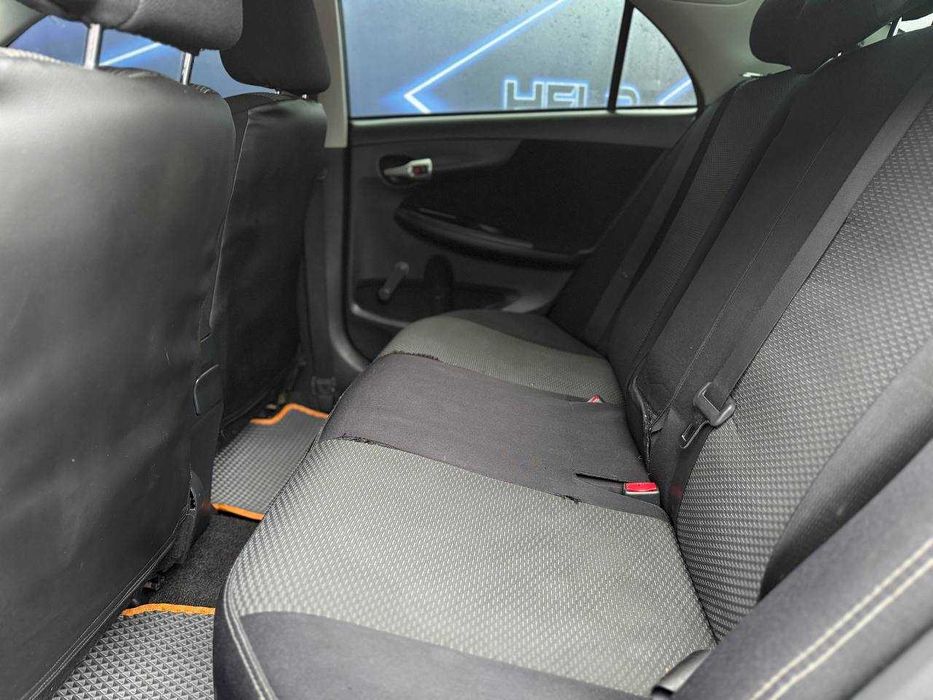 Toyota Corolla 2011, 1.3 бензин, механика 6-ст