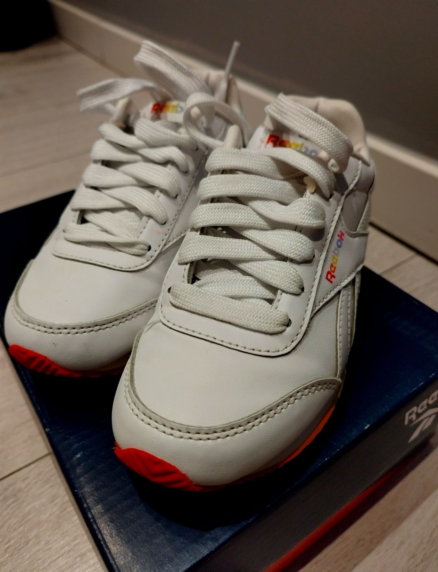 Buty Reebok Royal kids stan jak nowe.