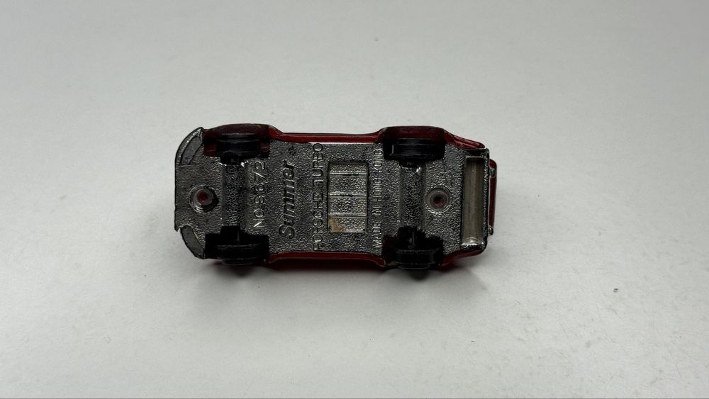 Samochodzik Porsche Turbo Summer Resorak