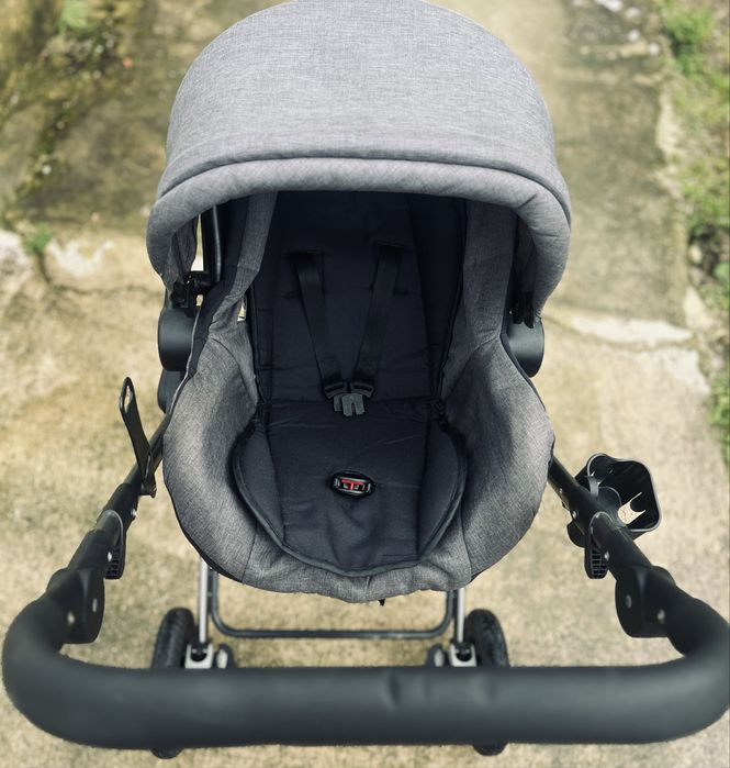 Carrinho trio de bebé