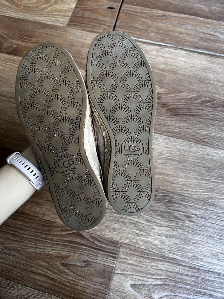 Балетки мокасини жіночі 37 UGG оригінал