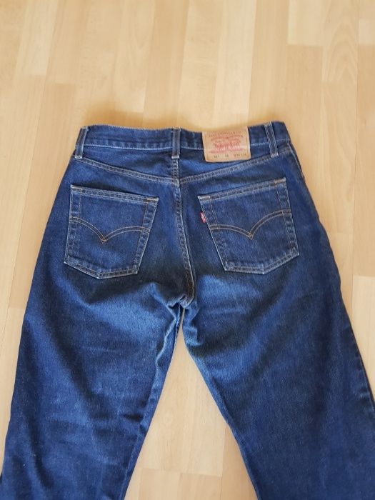 Spodnie Levis 32/32