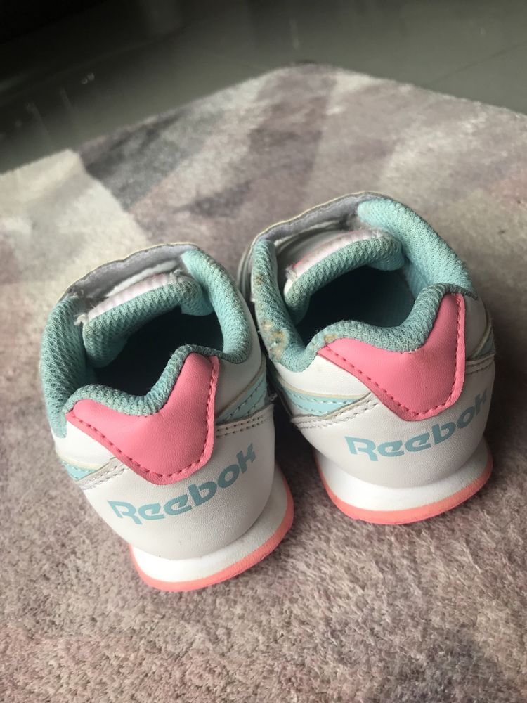Buty sportowe  reebok 22