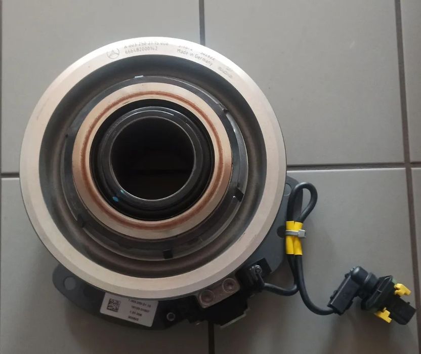 Wysprzęglik Łożysko Oporowe SACHS Actros Antos Arocs Atego MP4 0032502115