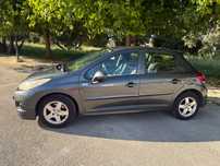 Vendo peugeot 207 a gasolina de 2010