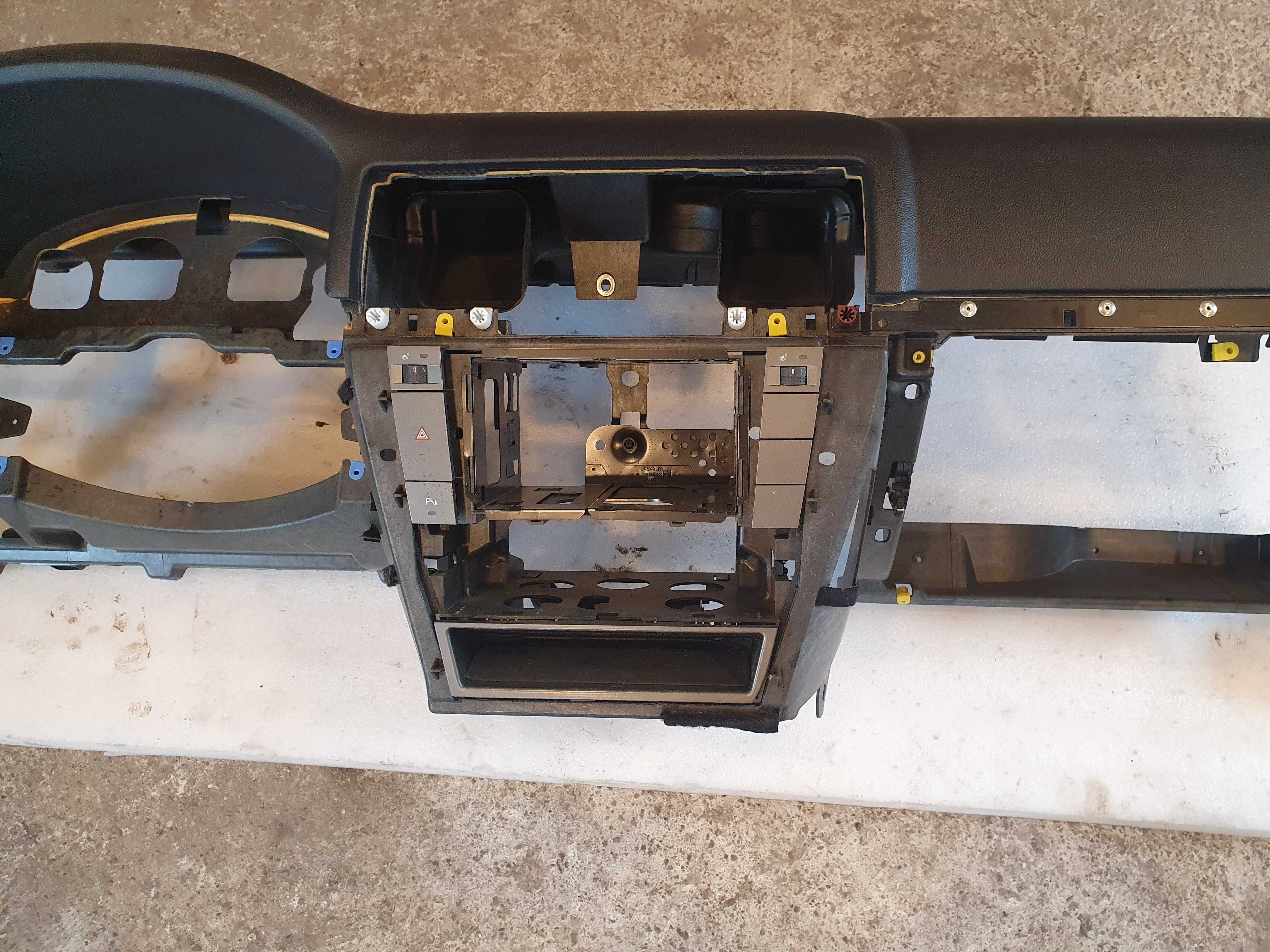 Deska konsola kokpit air bag poduszka Opel Vectra c lift signum