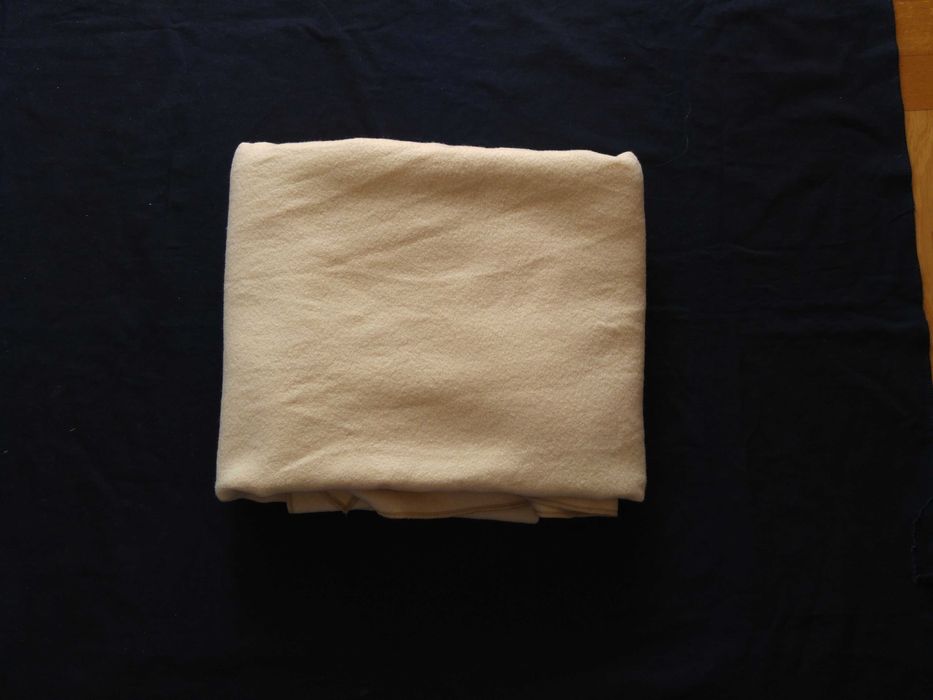 Koc wełniany śmietankowy