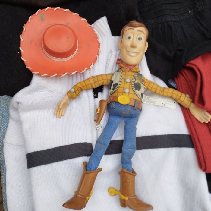 Chudy, kapelusz od Jessie, Toy Story, lalka figurka, uszkodzony