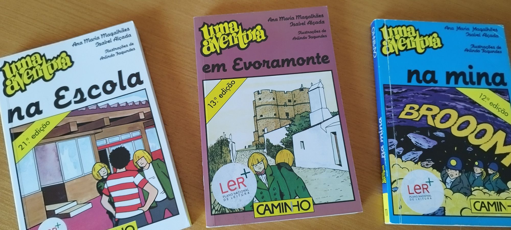 Livros infantis/juvenis (3)