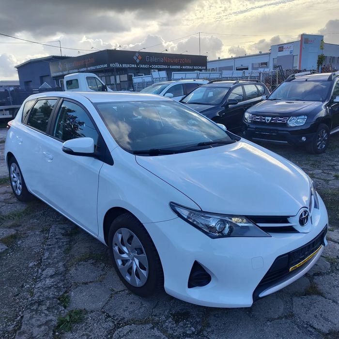 Toyota Auris Toyota Auris benzyna stan bardzo dobry