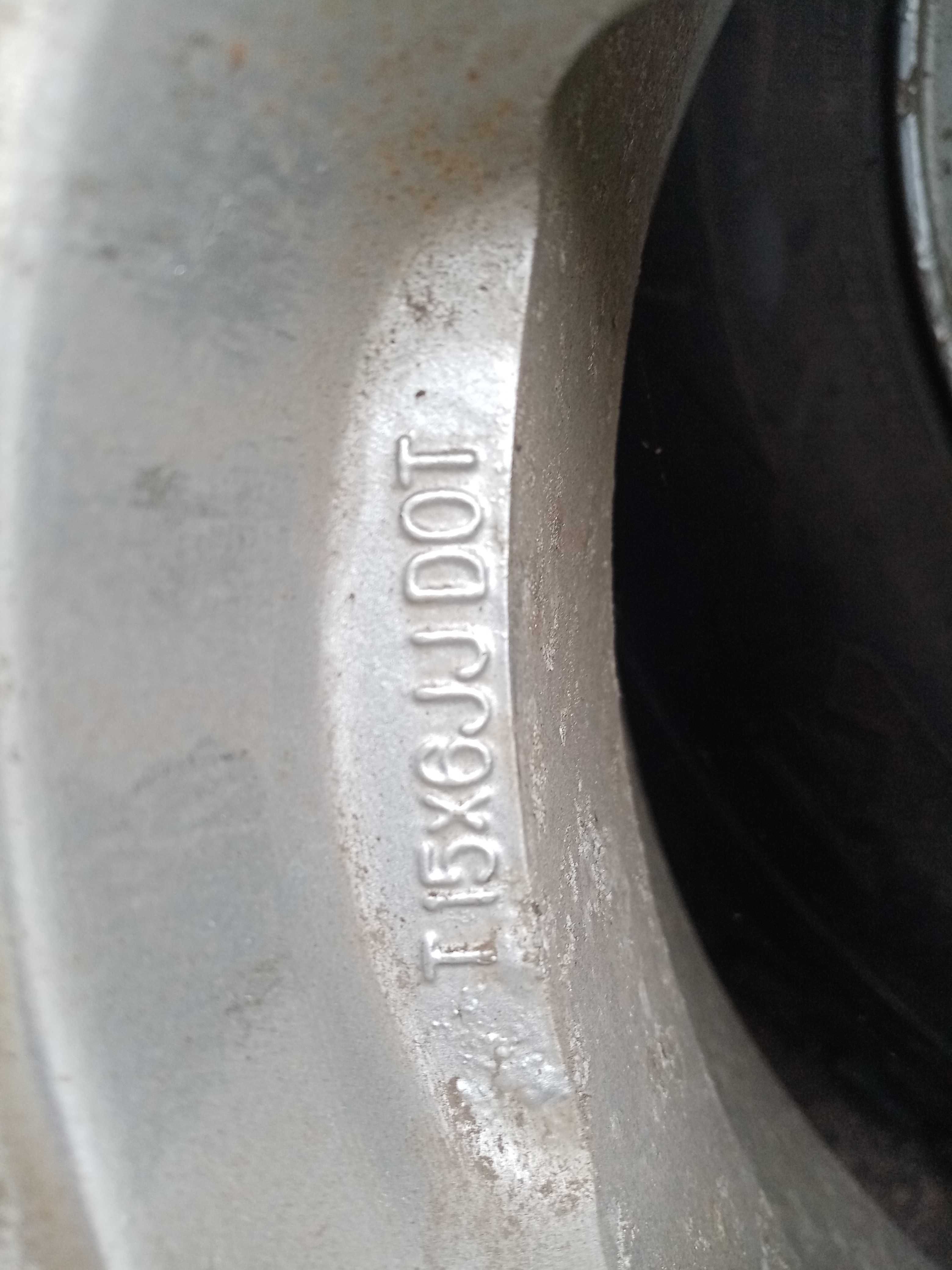 Комплект Диски с резиной firestone winterforse P215/75R15 Kia sportage