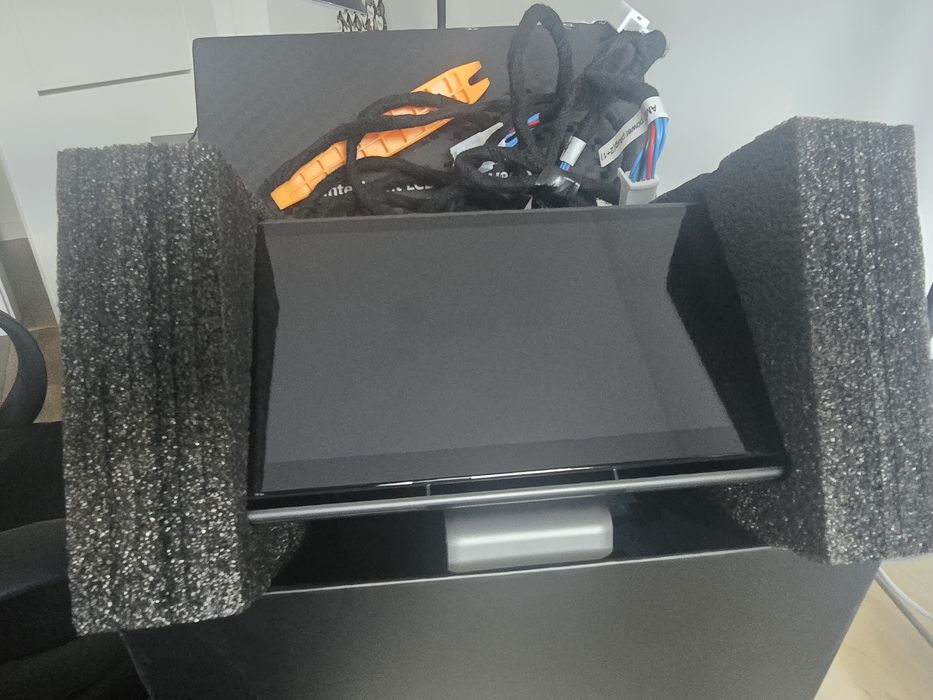 Wyświetlacz/Hud Head Tesla Y 2025 Model 3 Highlander.