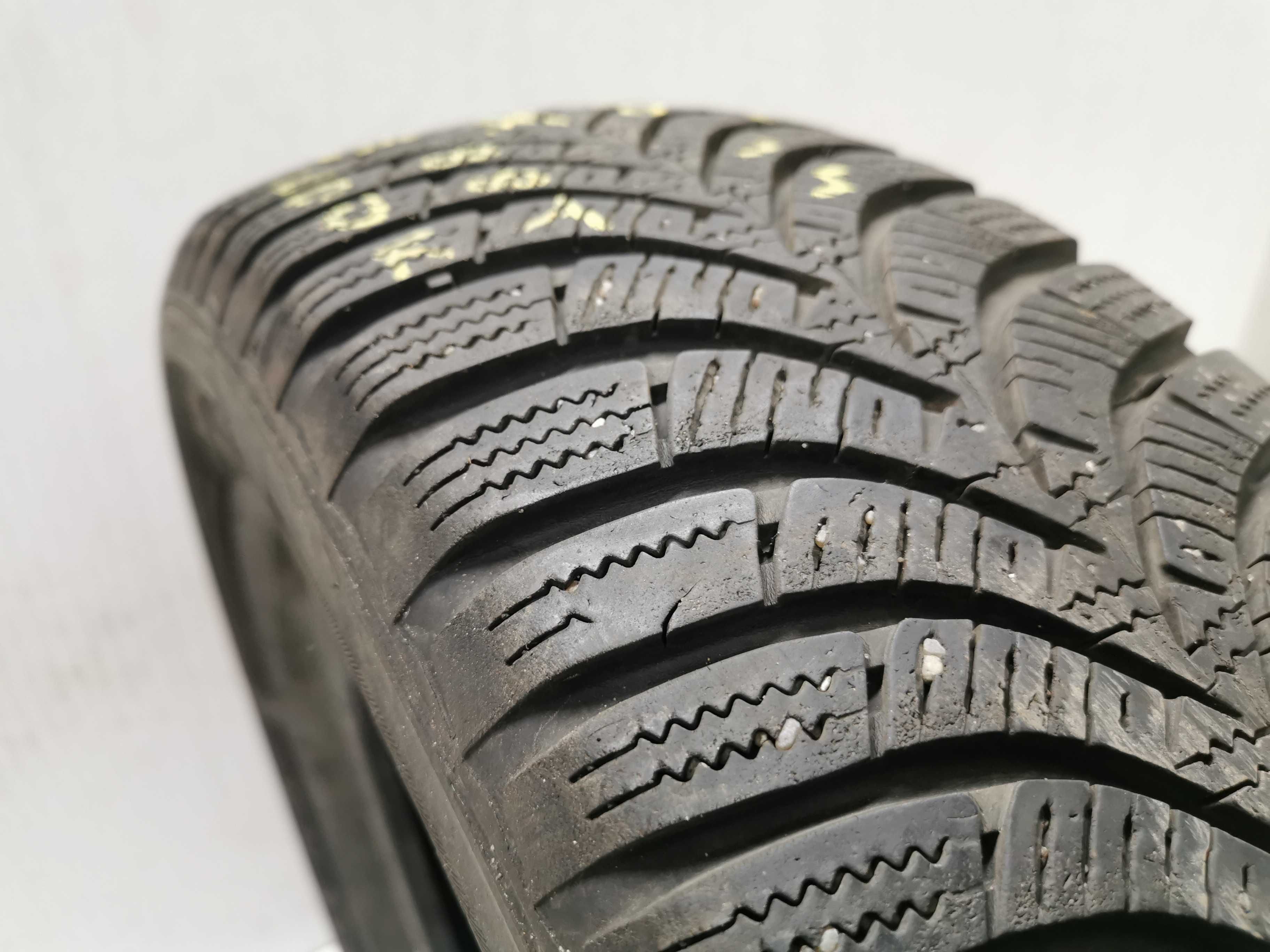 Hankook Winter I'cept RS2 185/70r14 88T 6,1mm 2019r N0742