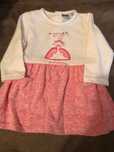 vestido tamanho 6-9 meses
