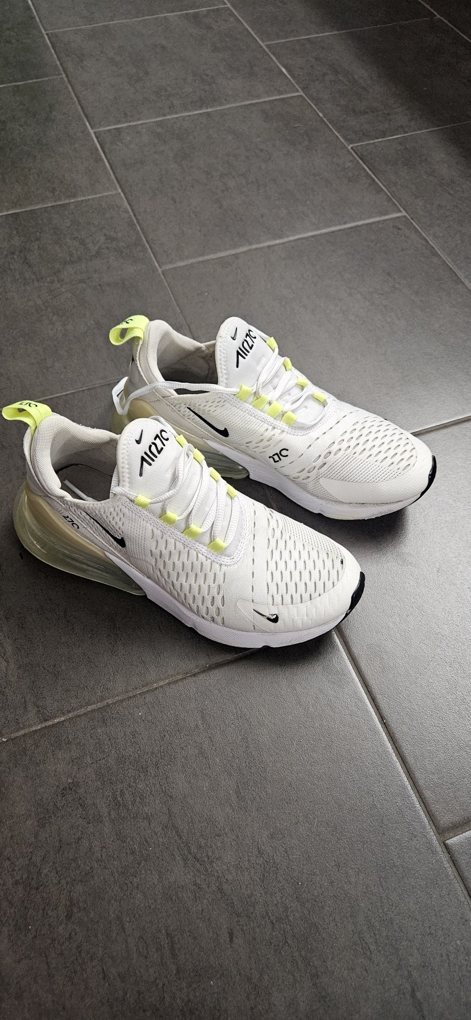 Buty Nike air max 270 r38
