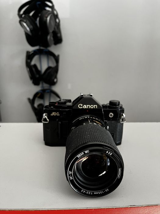 Фотоапарат Canon A-1 + Обʼєктив Tamron 35-135mm 1:3,4-4,5