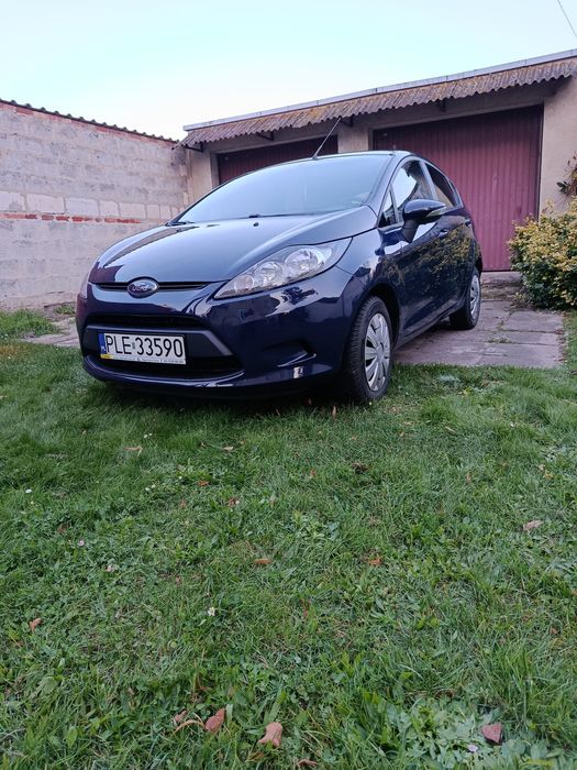 Sprzedam Ford Fiesta MK7 2010
