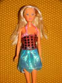 Lalka Barbie (nieoryginalna) w świecącej sukience ładna