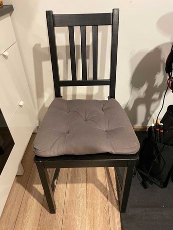 Krzesła Stefan z poduszką Malinda - Ikea