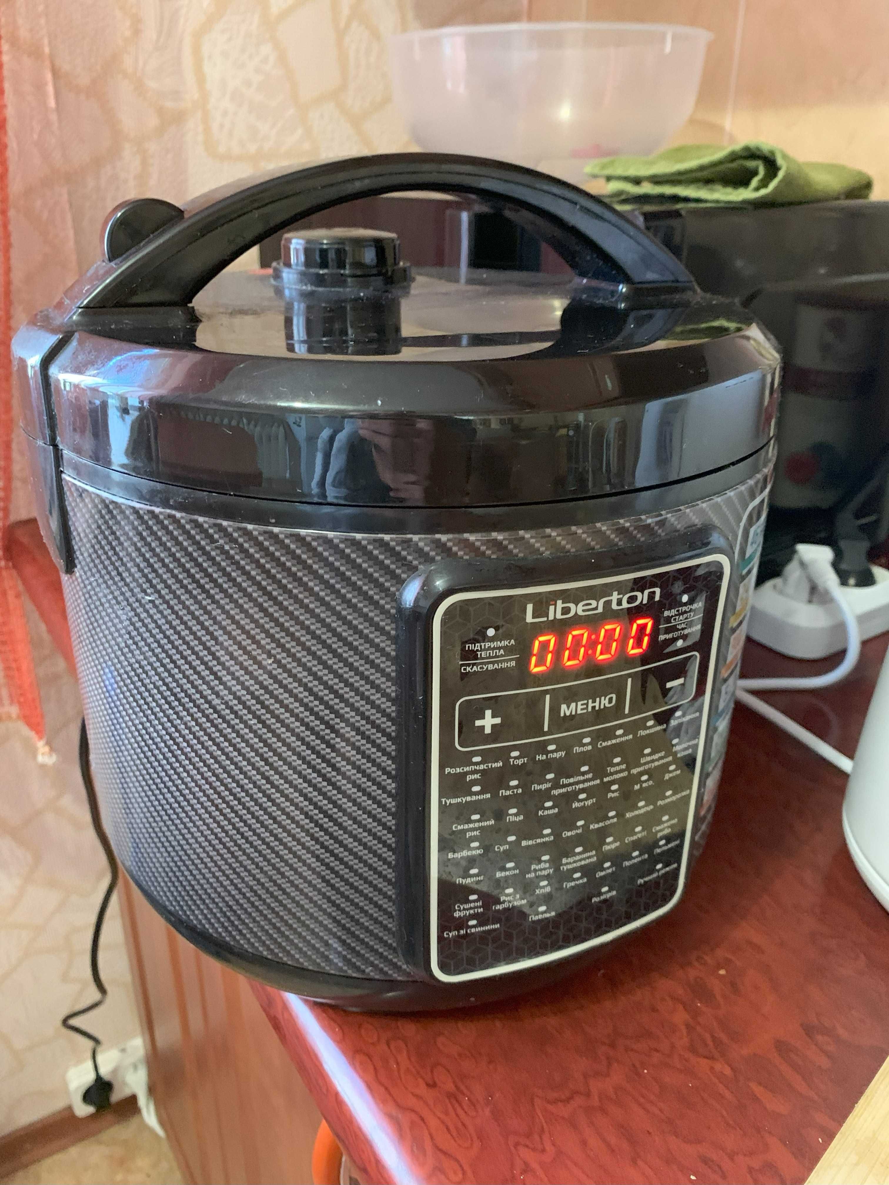 Продам мультиварку Liberton LMC 5946