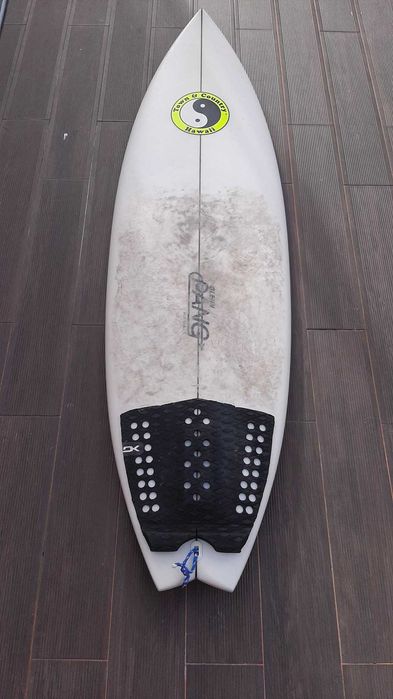 Prancha de Surf 5´10 T&C