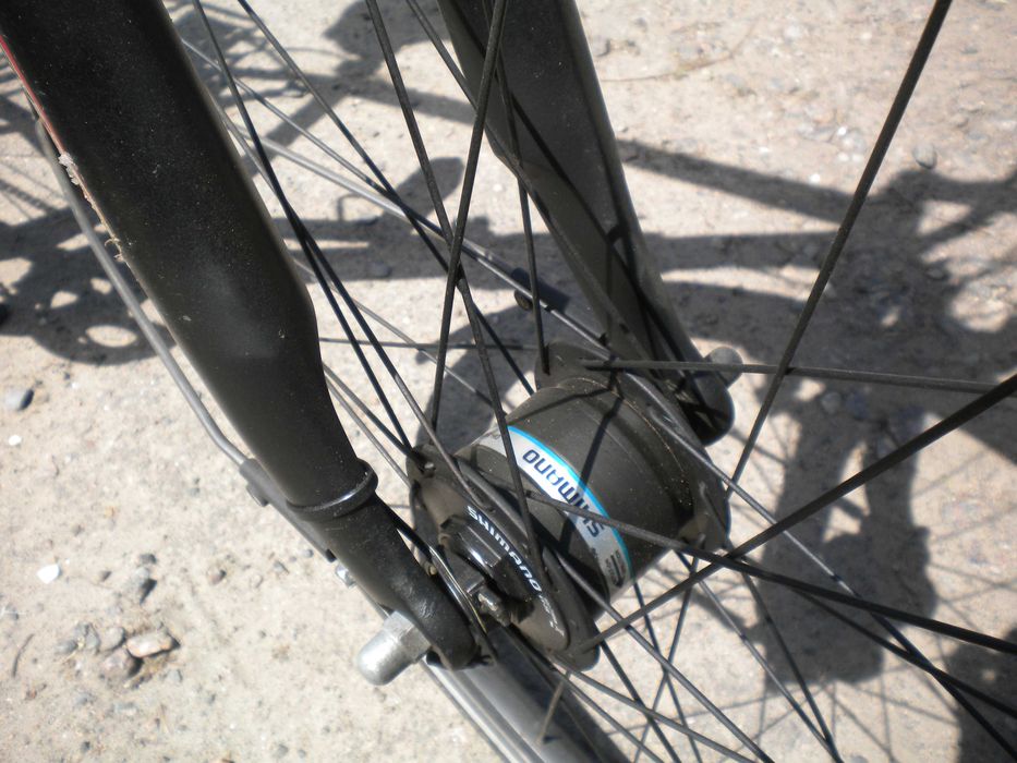 Велосипед дорожный. фирмовый.