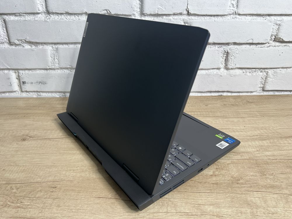 Ігровий Ноутбук Lenovo IdeaPad gaming 3 16iah7 i5-12450h rtx 3050