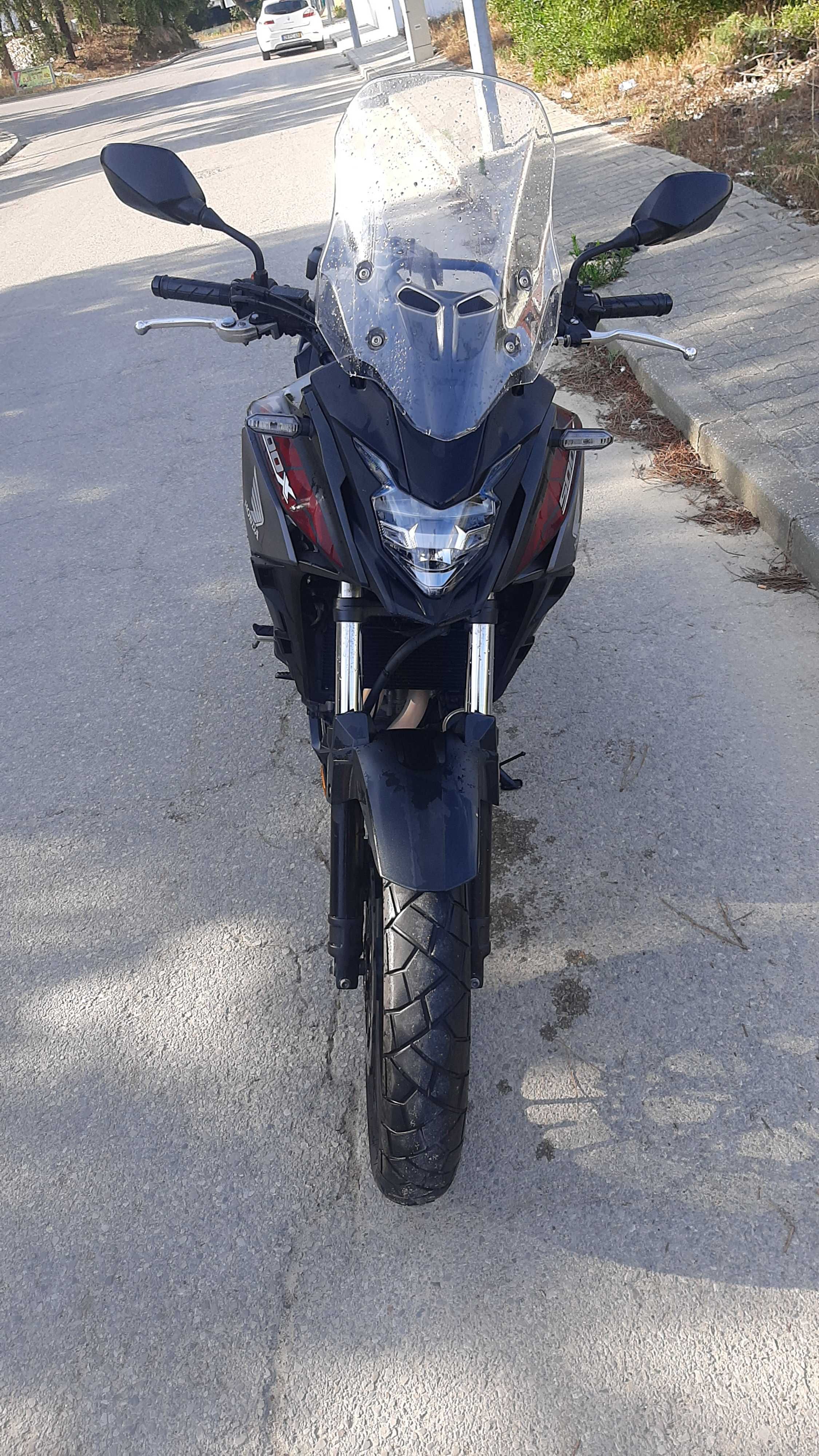 Honda CB 500X Preta