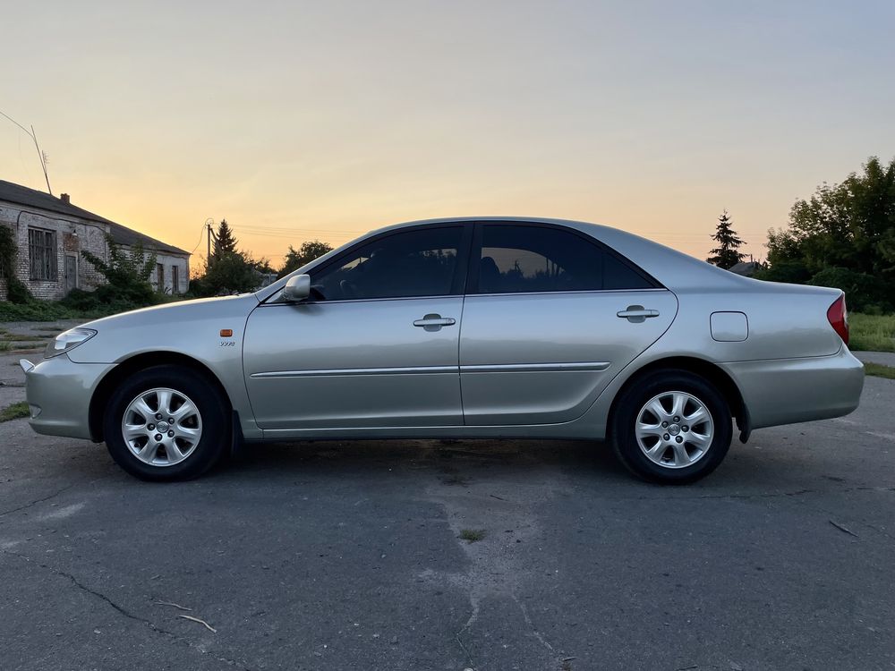 Toyota camry 30 2004