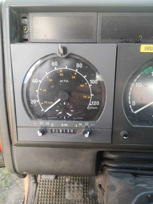 Продаж крана маніпулятора