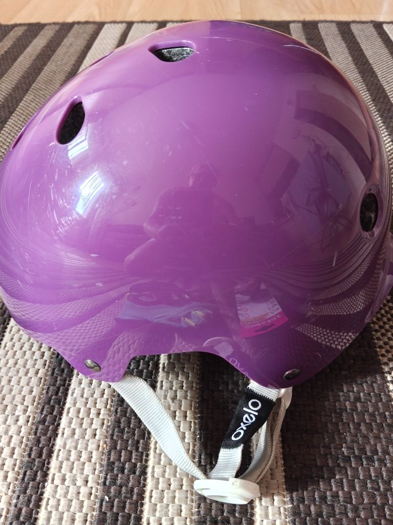 Kask rowerowy dzwonek i rękawiczki