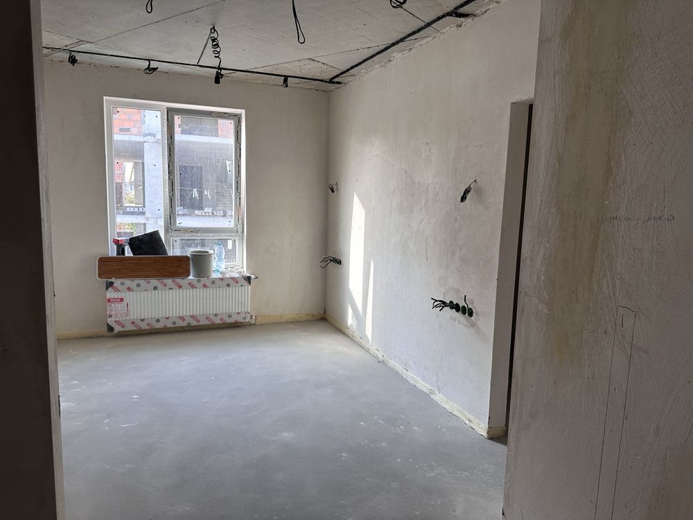 Продам три кімнатну квартиру на Вулецькій, 92 кв.м