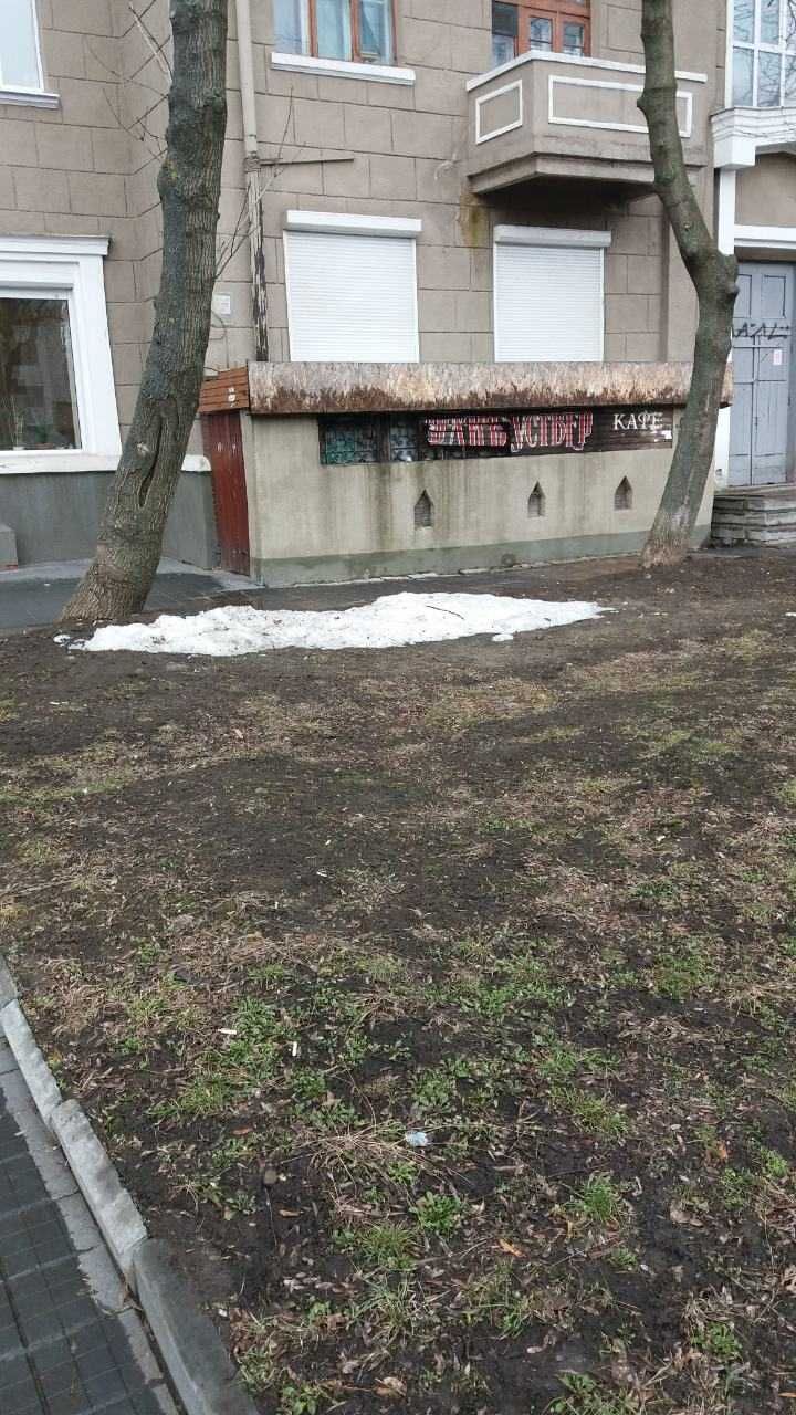 Продам  помещение  90 м2 пр.Героев Харькова  Od5