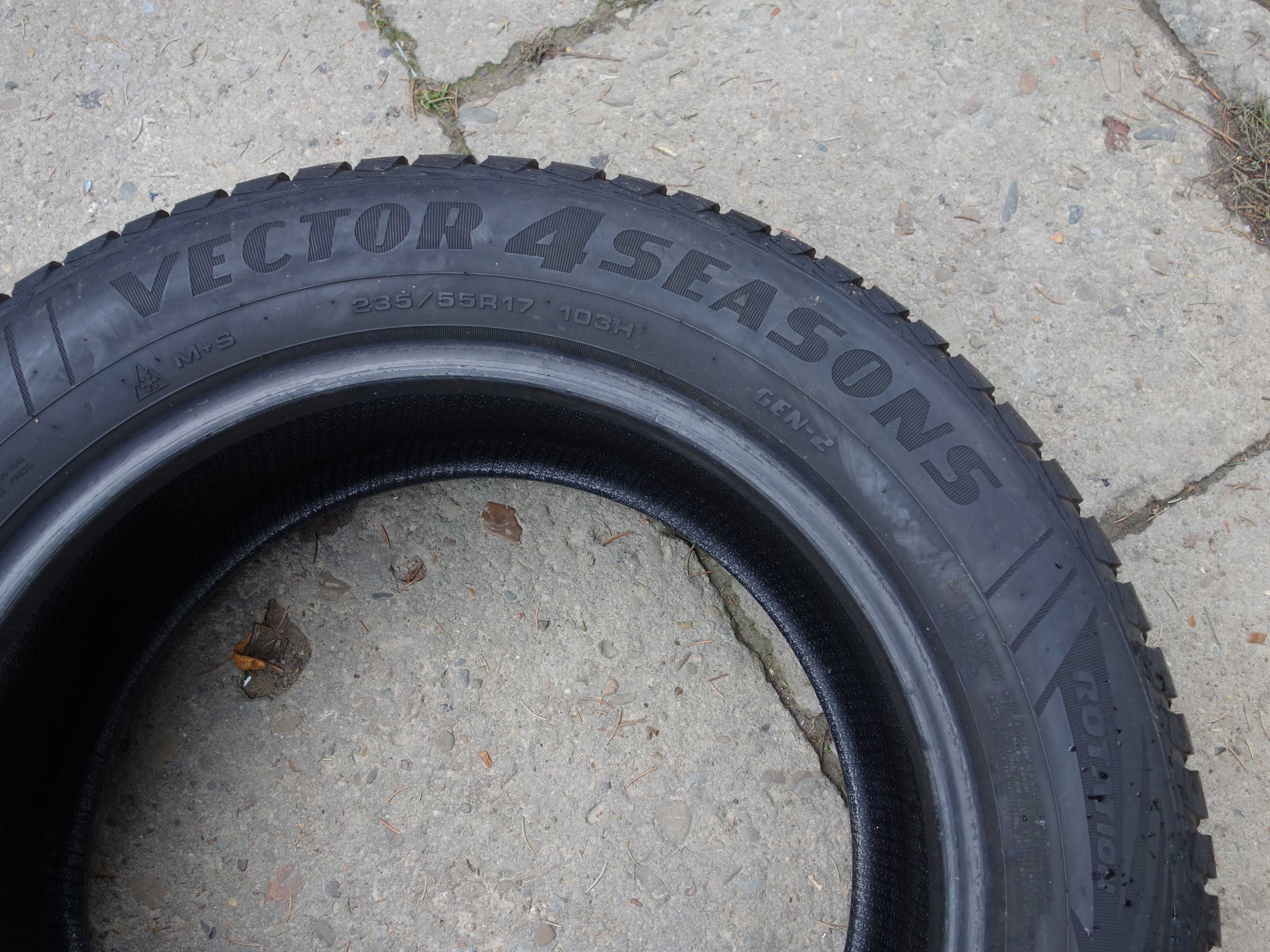 Opony 235/55/17  GOODYEAR 2 Sztuki WIELOSEZON