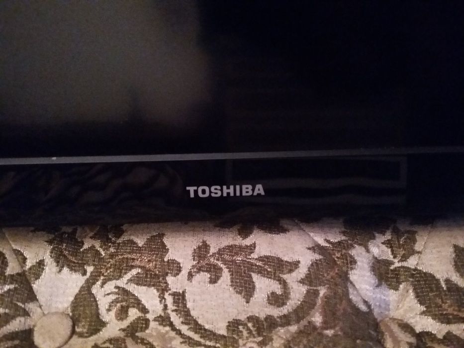 Телевизор ЛСД Тошиба LSD Toshiba