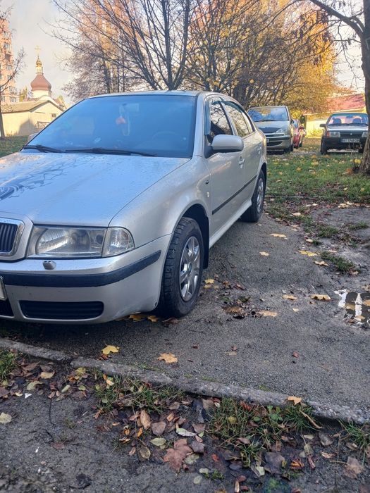 Продаи Skoda oktavia a4