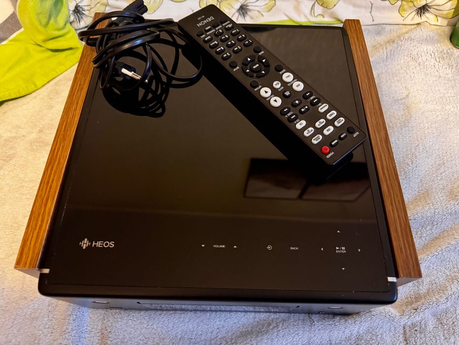 Denon Ceol RCD-N10 Amplituner stereo z CD